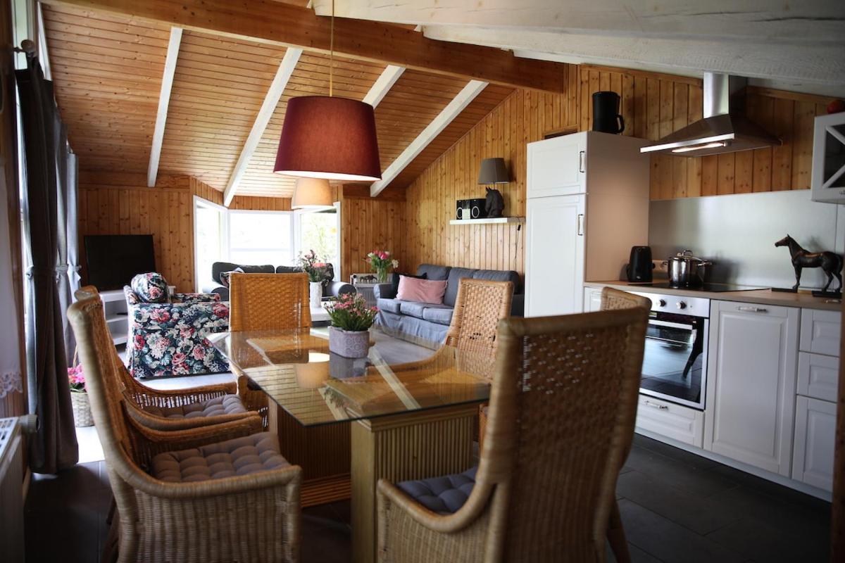 Hotel Hof Kirchhorst Gross Wittensee Eksteriør billede
