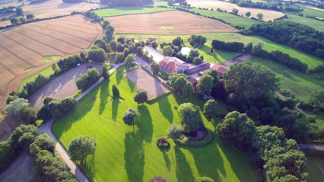 Hotel Hof Kirchhorst Gross Wittensee Eksteriør billede